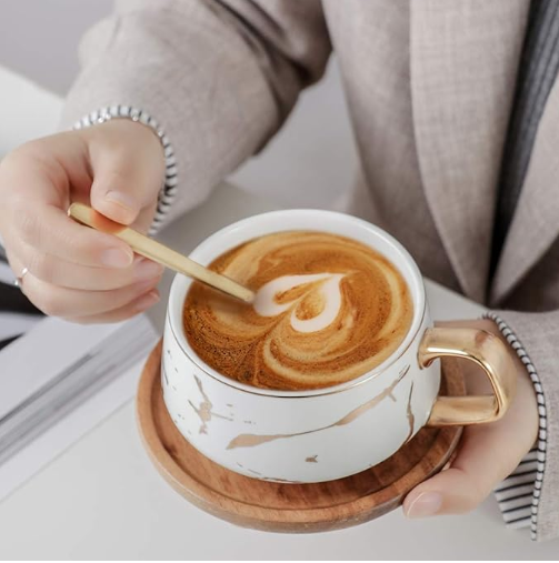 Tea Cup with Wooden Saucer Set in China: A Perfect Blend of Style and Functionality