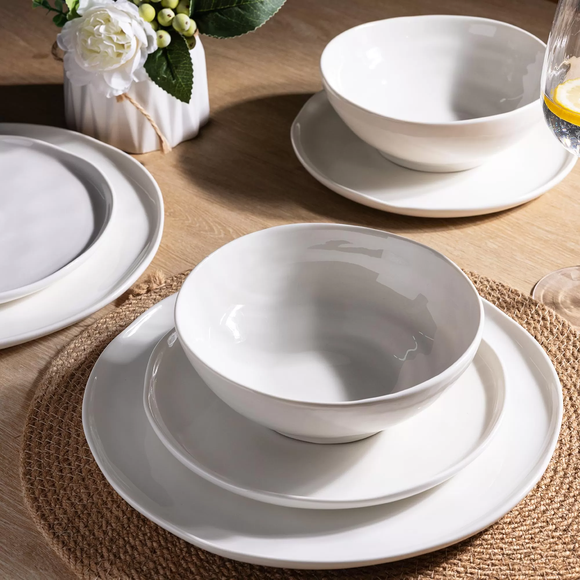 Porcelain Plates and Bowls Sets Supplier in China